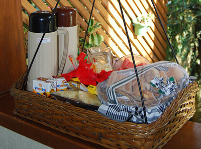 Cesta de Café da Manhã na Varanda da Suíte